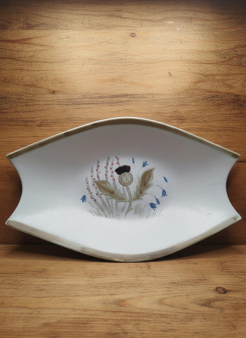 Buchan Pottery, Portobello 16" Thislewear Platter