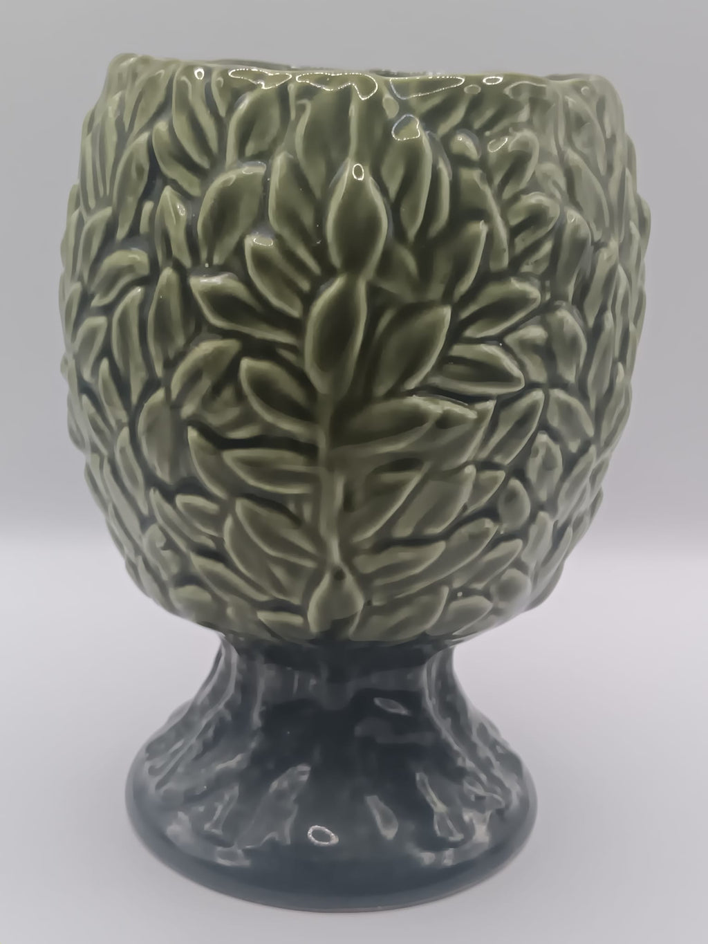 Sylvac 3845 Green Privet Pattern Goblet Vase